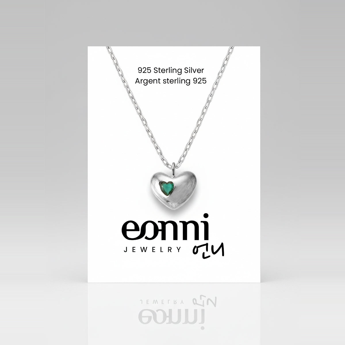 Korean fine jewelry 925 sterling Silver heart-shaped pendant necklace with green gemstone 