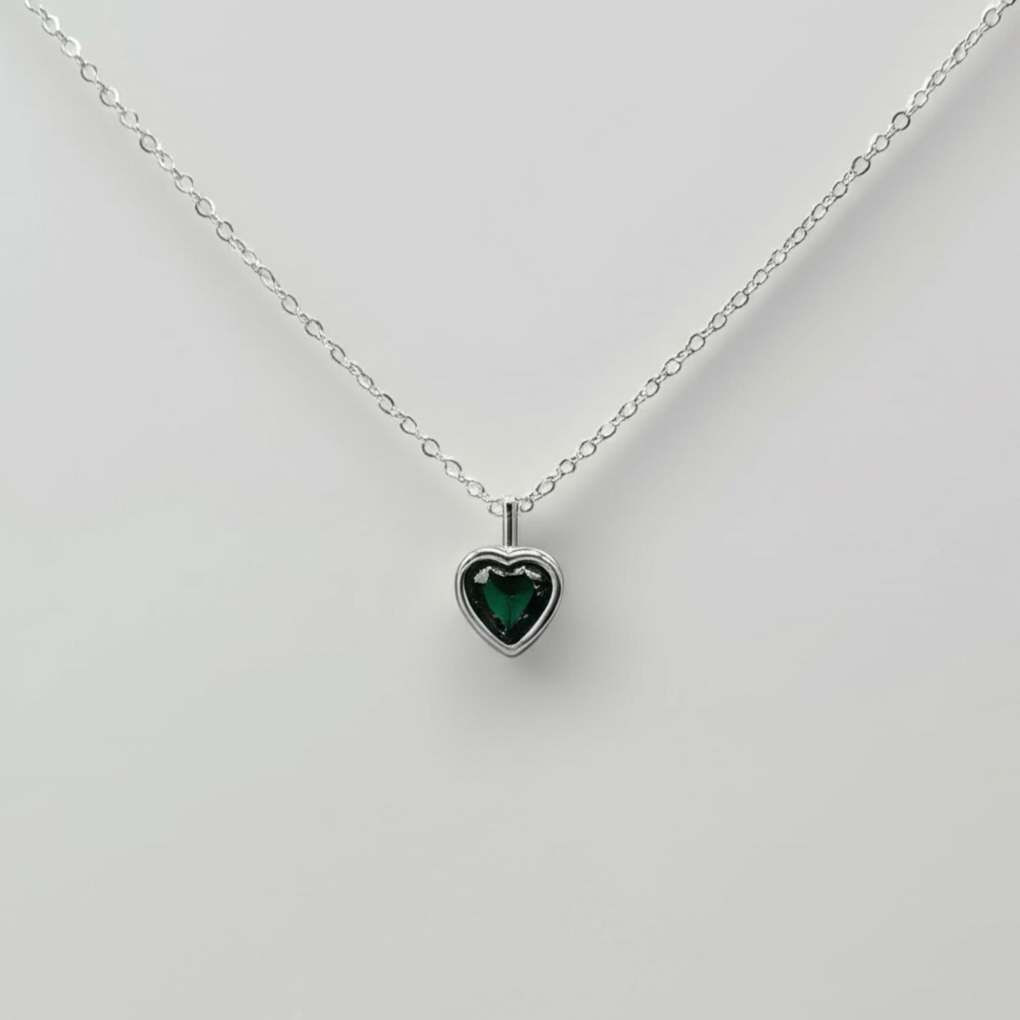 eonni Eternal Love Heart Necklace 925 Sterling Silver with Cubic Zirconia