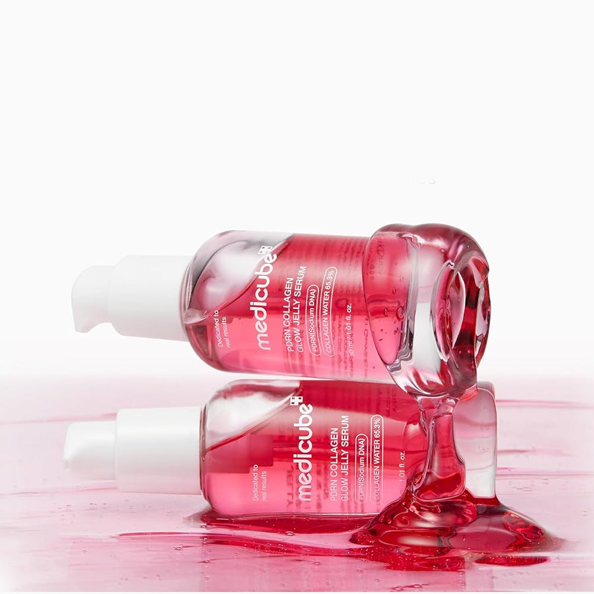 medicube PDRN Collagen Glow Jelly Serum 30ml a Korean serum for radiant, bouncy skin with 99% high-purity salmon PDRN, 65% collagen water, and 5% niacinamide. Lightweight water-jelly texture absorbs quickly to boost firmness, improve elasticity, and refresh tired-looking areas with a soft, natural glow. Suitable for all skin types.