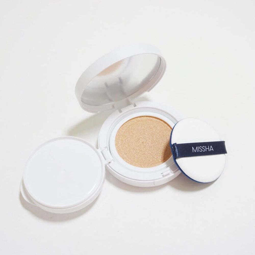 Missha Magic Cushion Moist Up – thekshop.ca